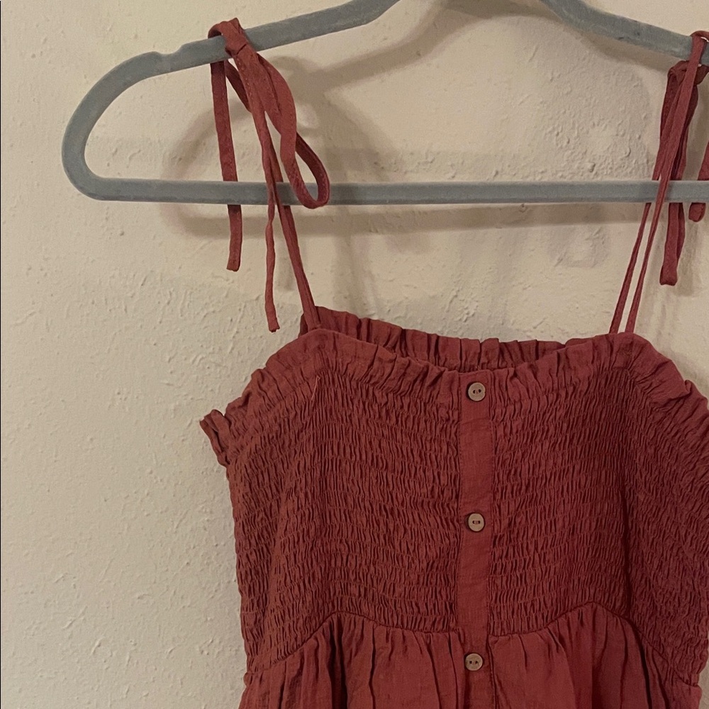 Doe & Rae Rust Smocked Top